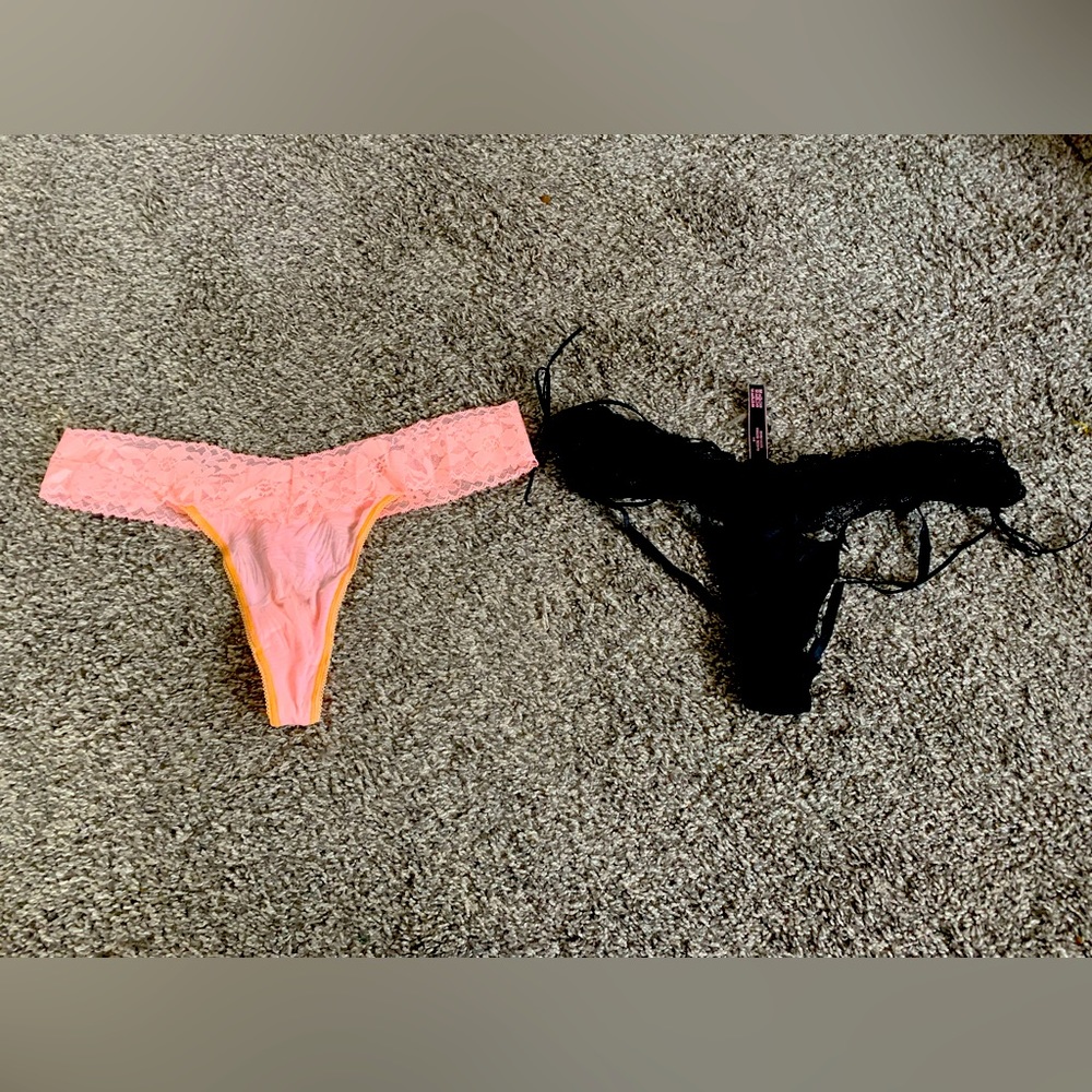 2 Victoria’s Secret thongs size XL